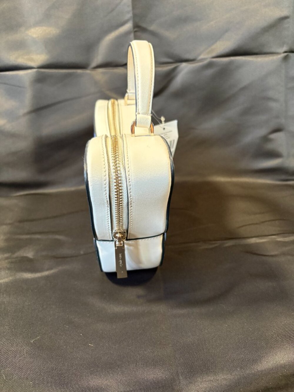 Kate Spade Flutter Fly - Picture 4 of 5